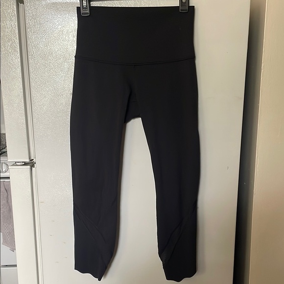 Lululemon Black High Waist or Fold Over Leggings No Size Dot 23” - Picture 1 of 10